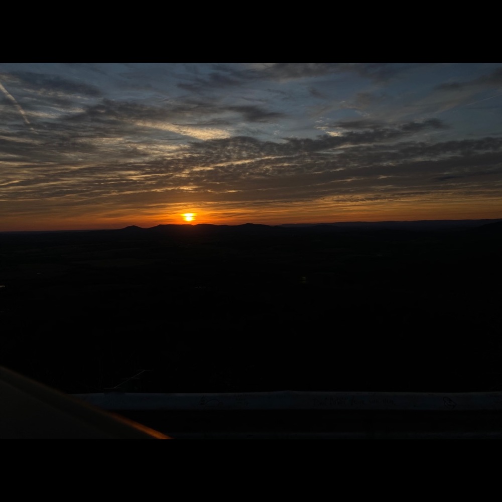 Meet your Posher, Valeria